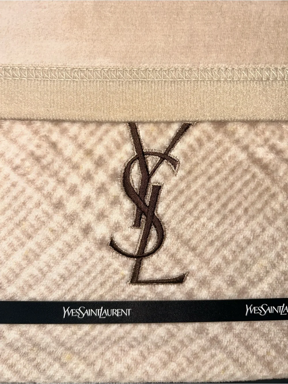 YSL Yves Saint Laurent Double Layered Meyer Comforter Brand New
